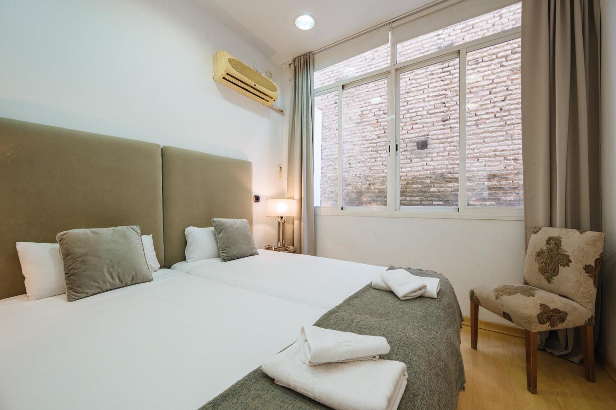 Homeyseville-Amazing Views Cathedral Tomas De Ibarra - 8 Pax, Parking Optional Exterior photo
